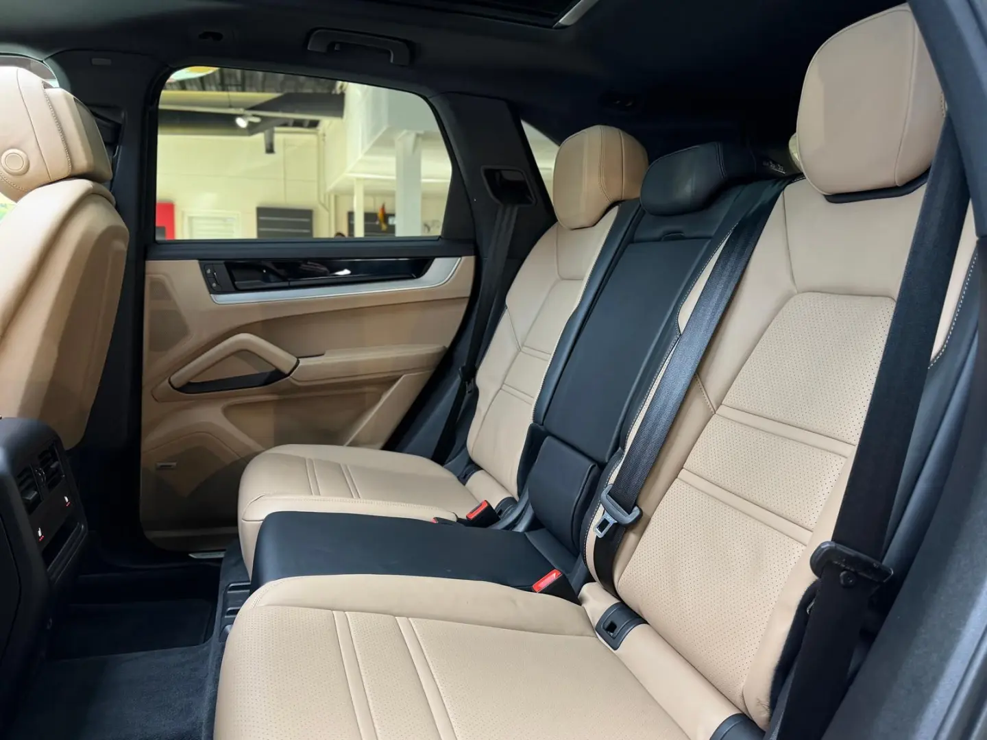 Cayenne S  Pano HuD Sport-Design InnoDrive AHK