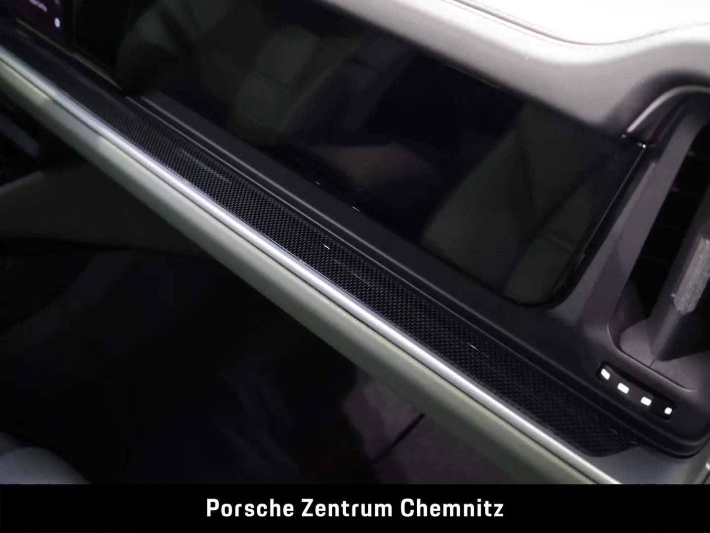 Cayenne E-Hybrid Luftfed.;BOSE;HD-Matrix;22