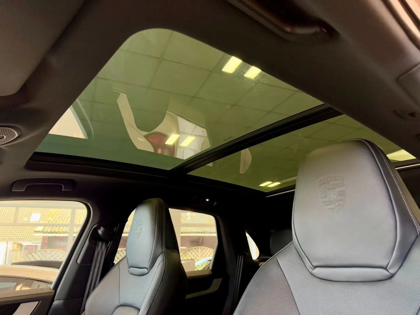 Cayenne S HeadUP ACC Panorama Luftfederung 22