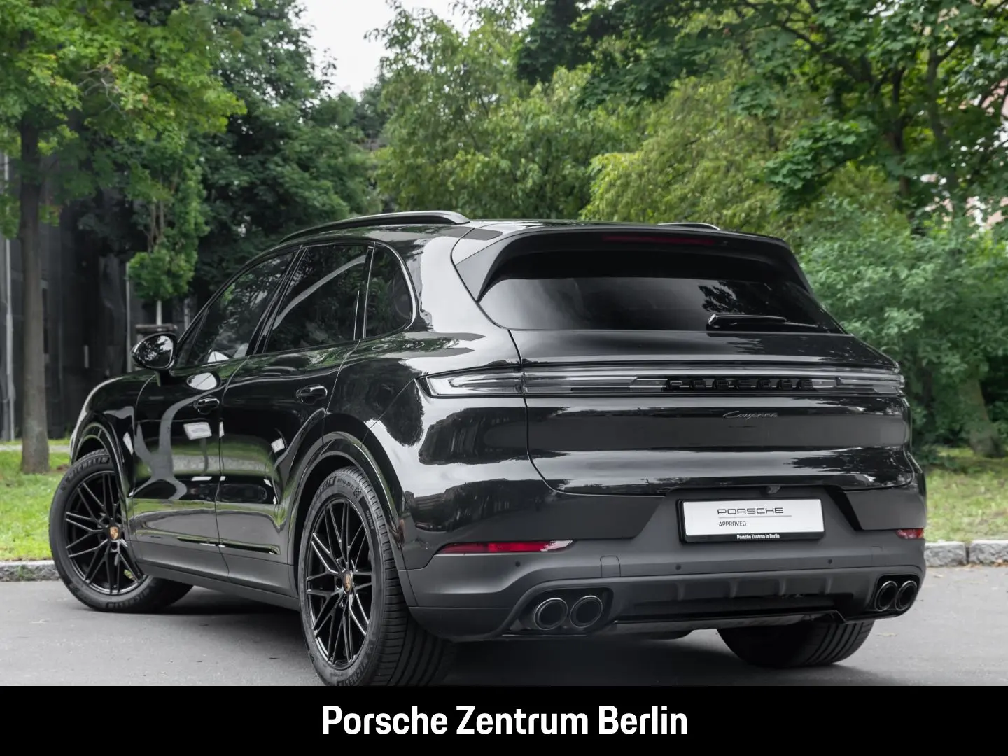 Cayenne Sportabgasanlage BOSE LED-Matrix 21-Zoll