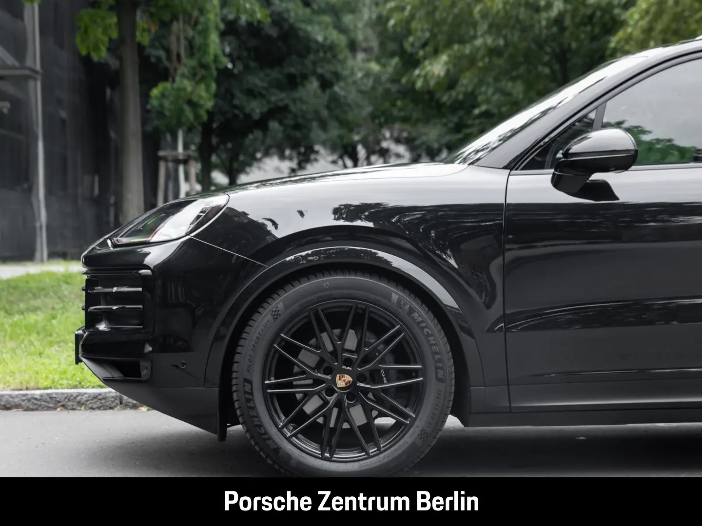 Cayenne Sportabgasanlage BOSE LED-Matrix 21-Zoll