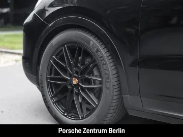 Cayenne Sportabgasanlage BOSE LED-Matrix 21-Zoll