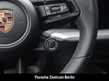 Cayenne Sportabgasanlage BOSE LED-Matrix 21-Zoll