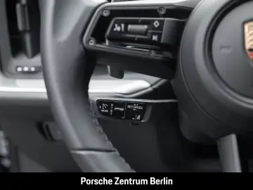 Cayenne Sportabgasanlage BOSE LED-Matrix 21-Zoll