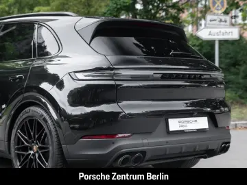 Cayenne Sportabgasanlage BOSE LED-Matrix 21-Zoll