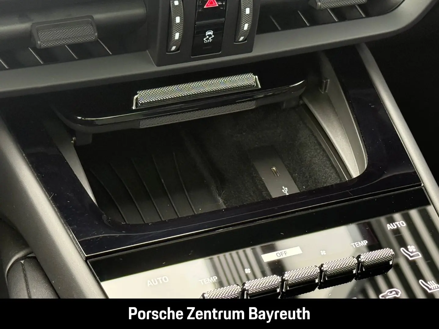 Cayenne Coupe S E-Hybrid INNO BOSE MASSAGESITZE