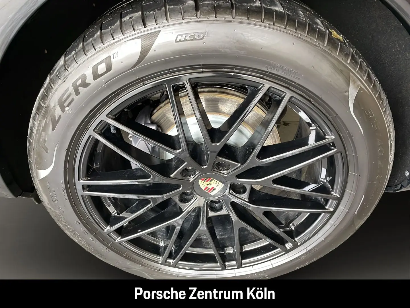 Cayenne E-Hybrid HA-Lenkung Head-Up Soft-Close