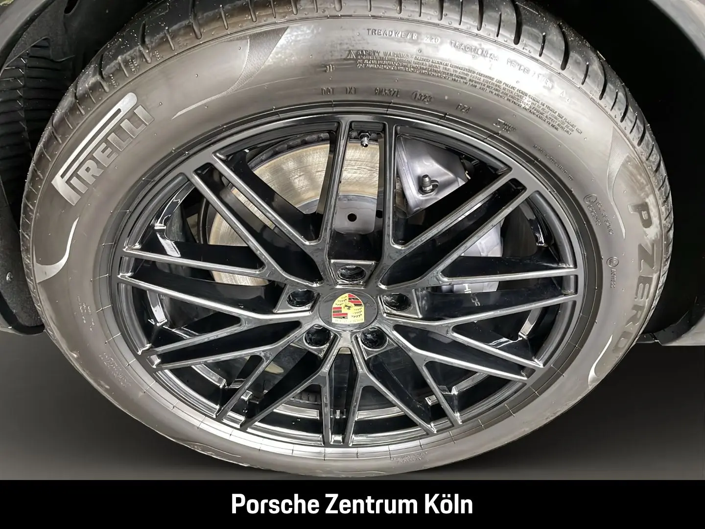 Cayenne E-Hybrid HA-Lenkung Head-Up Soft-Close