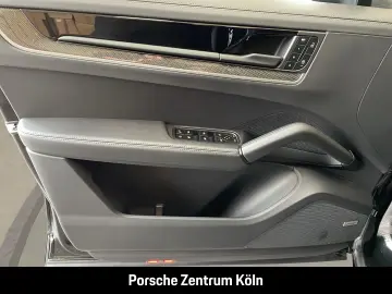 Cayenne E-Hybrid HA-Lenkung Head-Up Soft-Close