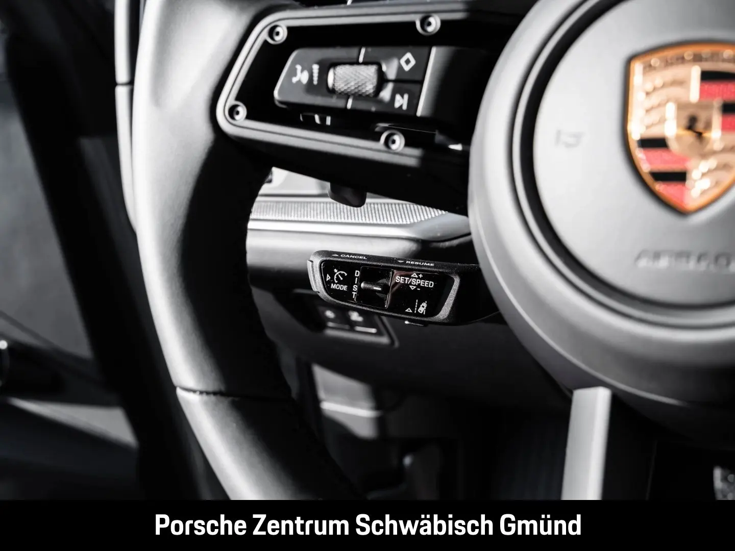 Cayenne Coupe LED-Matrix Surround-View BOSE