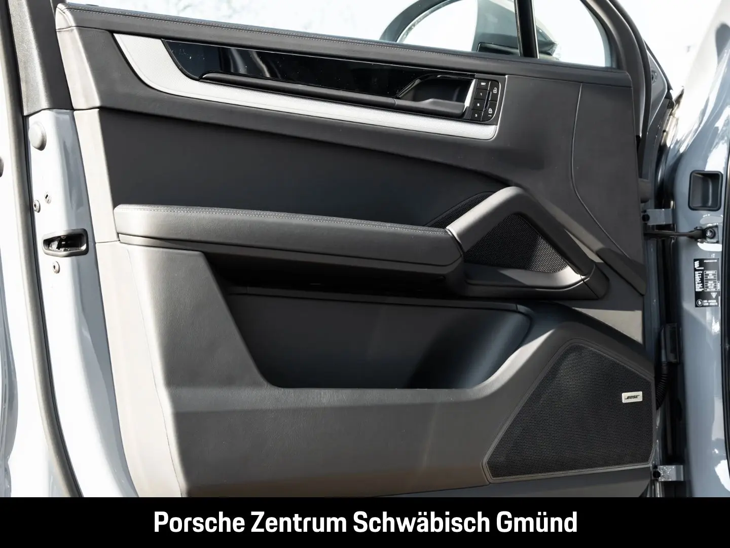 Cayenne Coupe LED-Matrix Surround-View BOSE