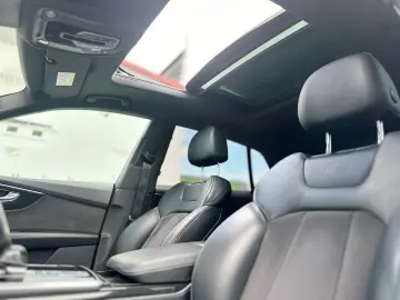 Audi Q8 50 TDI quattro Tiptronic