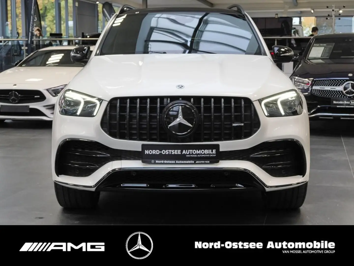 GLE 53 AMG 4M  BURMESTER PANO NIGHT 360  KEYLESS