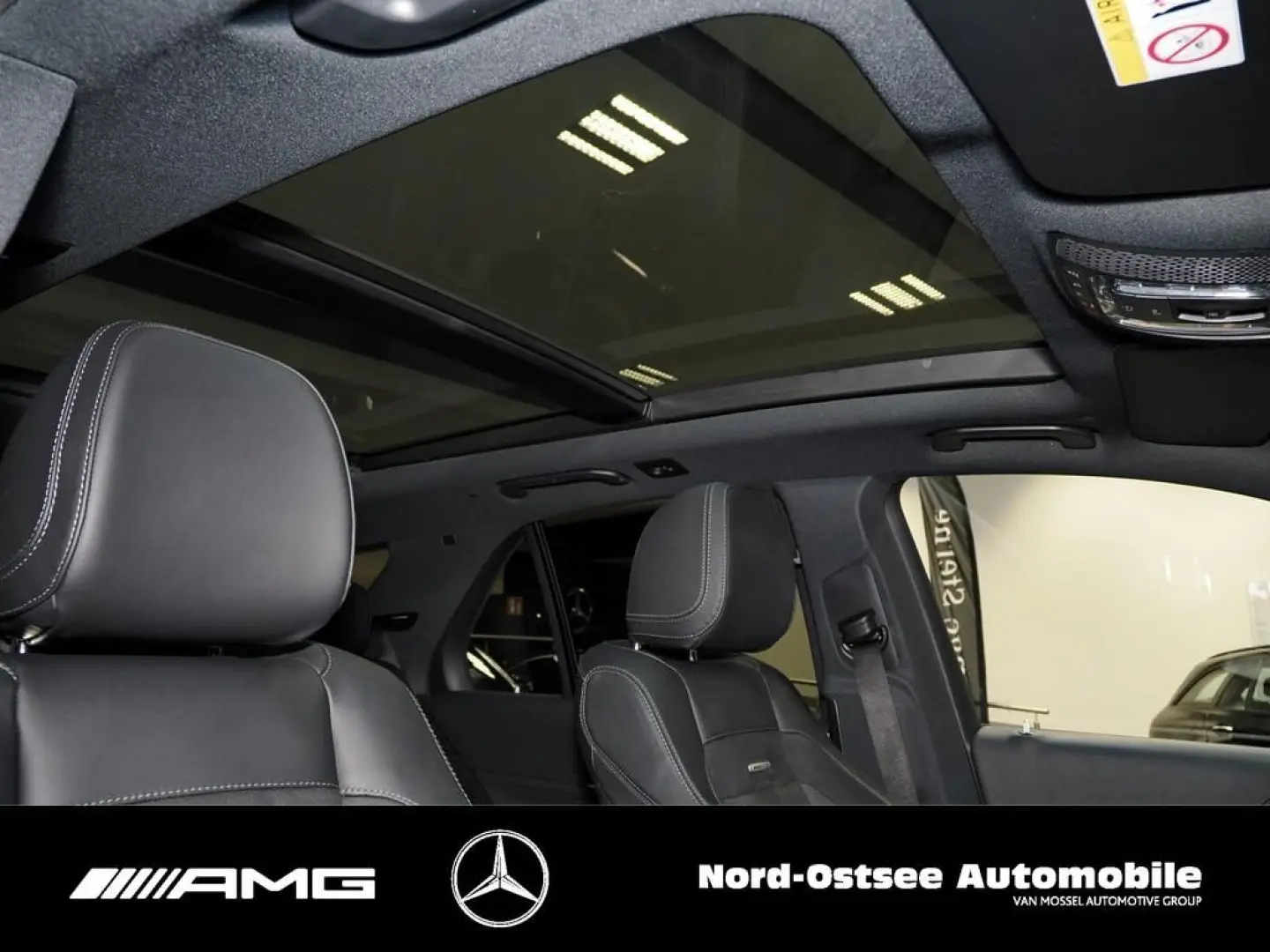 GLE 53 AMG 4M  BURMESTER PANO NIGHT 360  KEYLESS