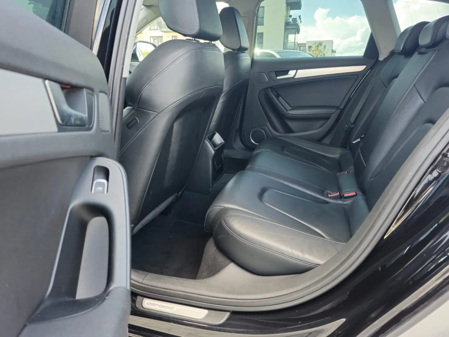 Audi A4 Allroad 2012 2.0TDI Automat