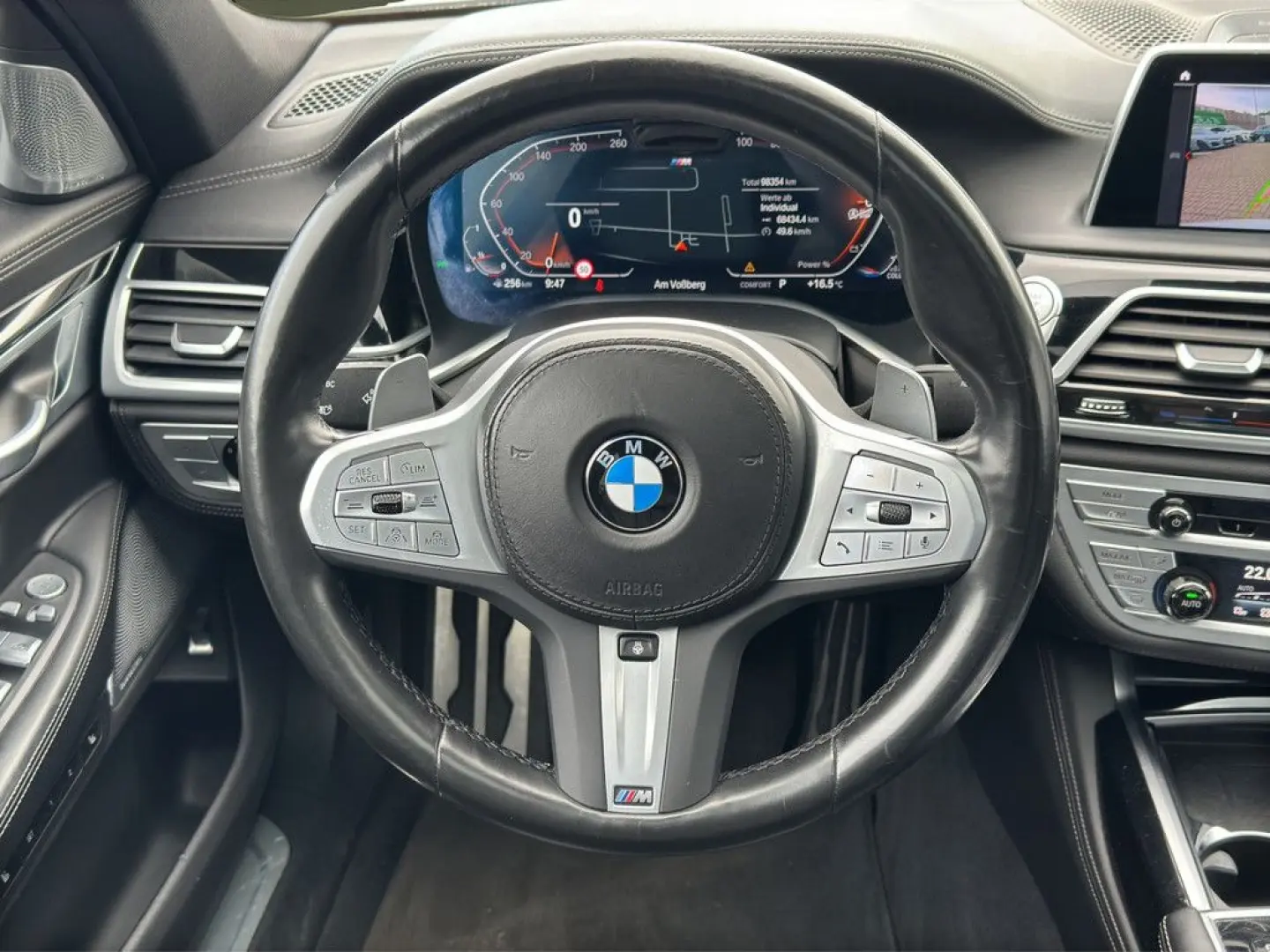 750Li xDrive M-SPORT LASER HUD PANO 360  20  AHK