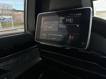 750Li xDrive M-SPORT LASER HUD PANO 360  20  AHK