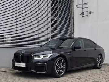 730d Lim M Sportpaket LED Navi DrivAs HUD ParkAs