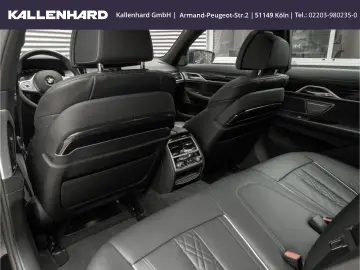 740 d xDrive M Sport-Aktivlenkung-Schiebedach-SH