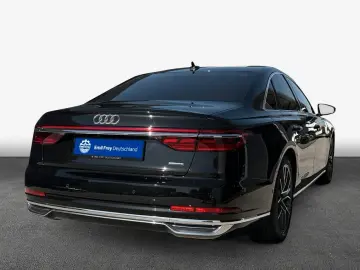 A8 60 TFSI e quattro tiptronic