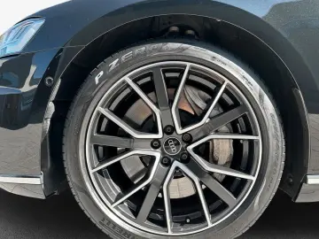 A8 60 TFSI e quattro tiptronic