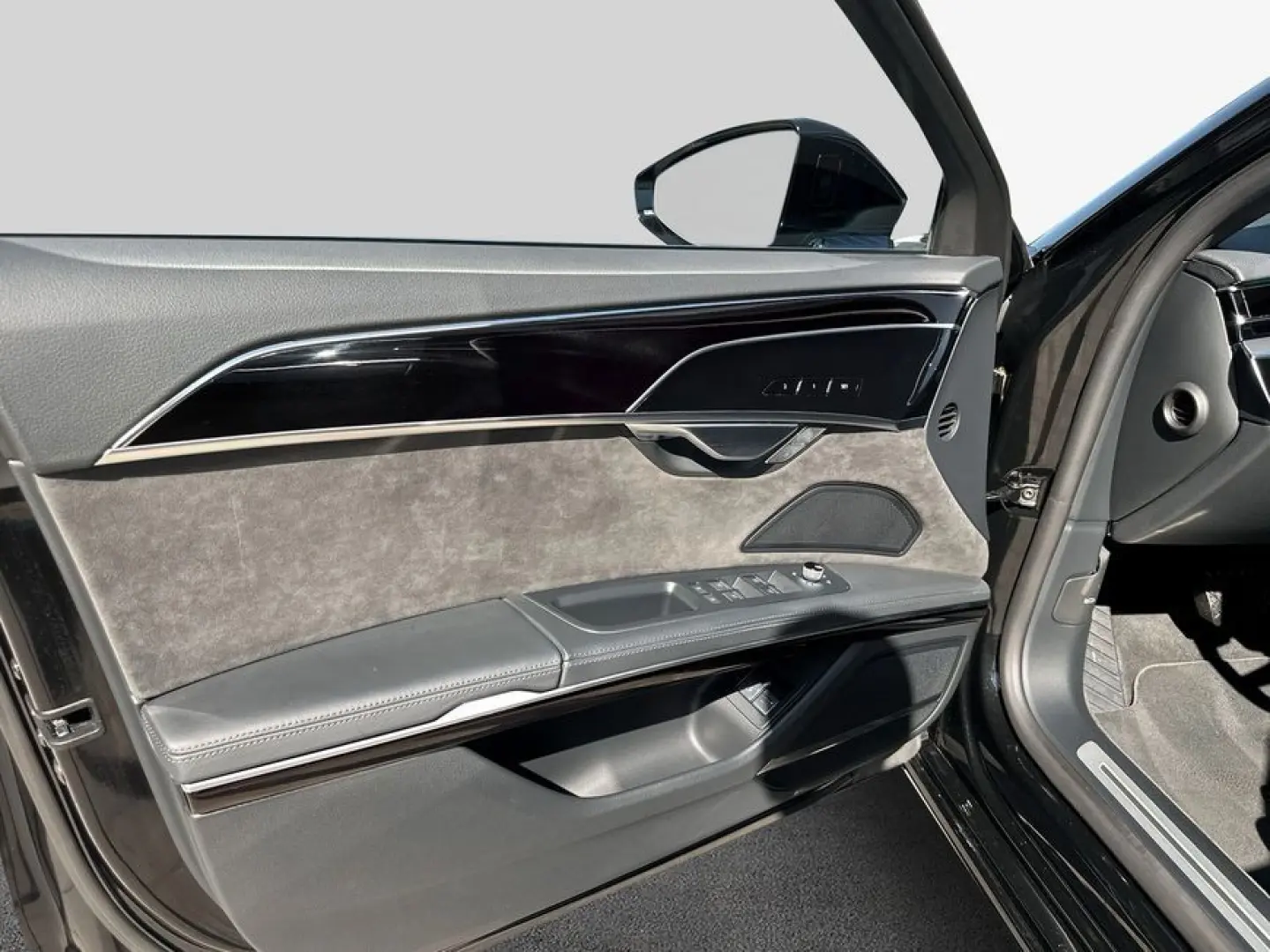 A8 60 TFSI e quattro tiptronic