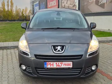 Peugeot 5008 2011 1.6 7 locuri