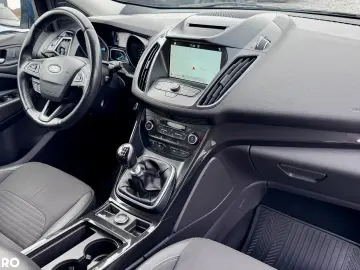 Ford Kuga 1.5 EcoBoost TITANIUM