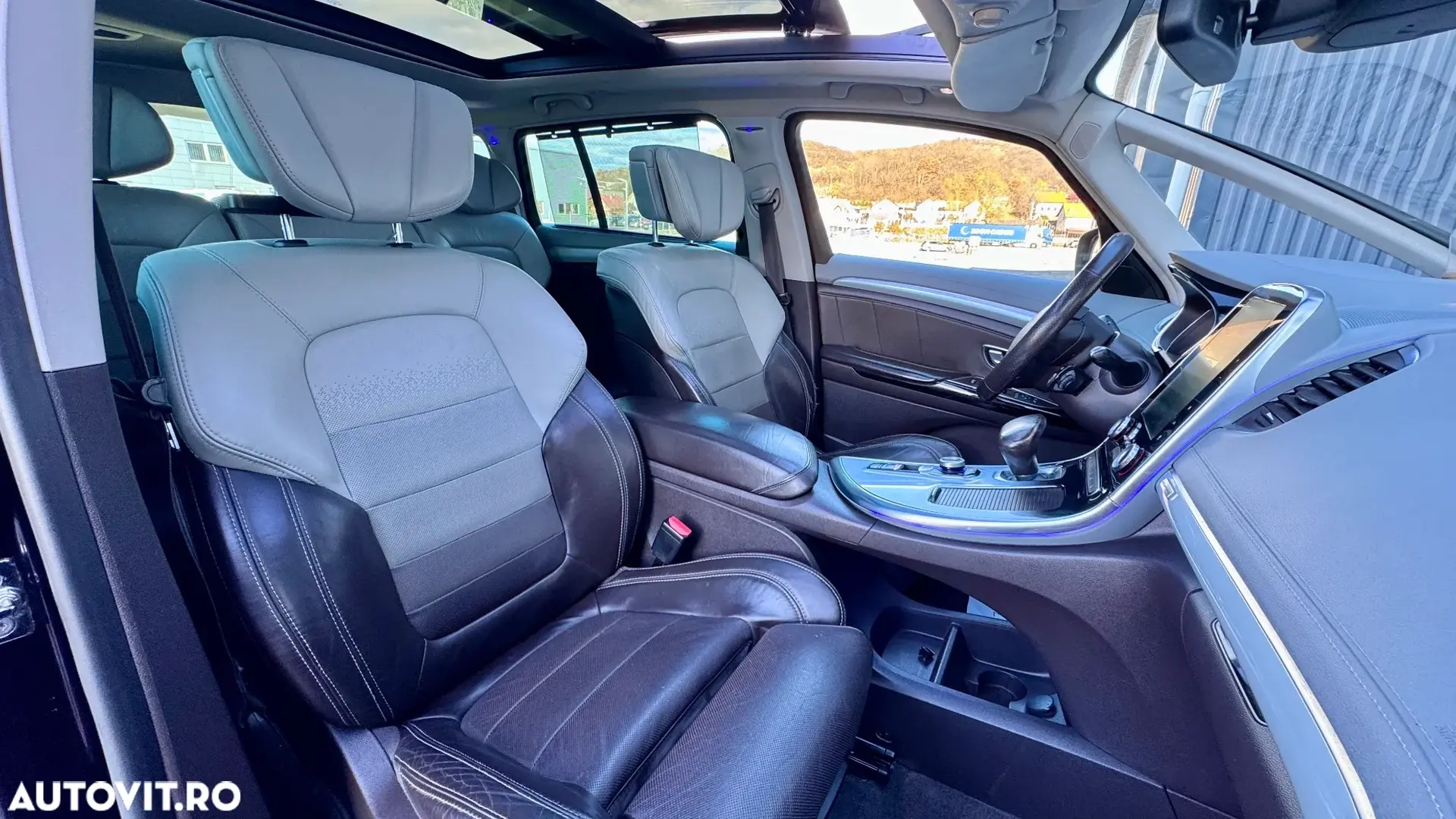 Renault Espace Energy dCi 160 EDC Initiale Paris