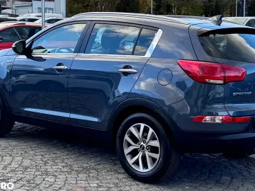 Kia Sportage 2.0 CRDI 4WD Automatik Dream-Team Edition