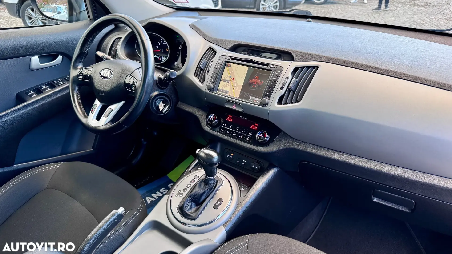 Kia Sportage 2.0 CRDI 4WD Automatik Dream-Team Edition