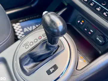 Kia Sportage 2.0 CRDI 4WD Automatik Dream-Team Edition