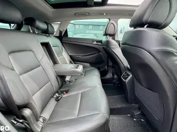 Hyundai Tucson blue 1.7 CRDi 2WD DCT Style