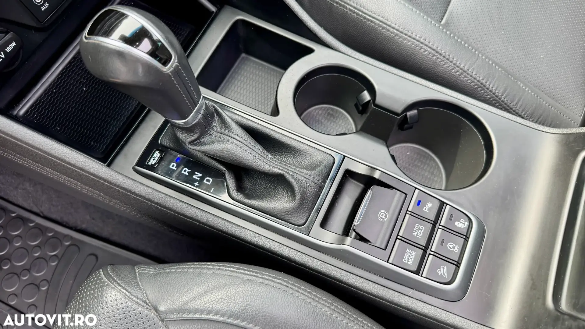 Hyundai Tucson blue 1.7 CRDi 2WD DCT Style