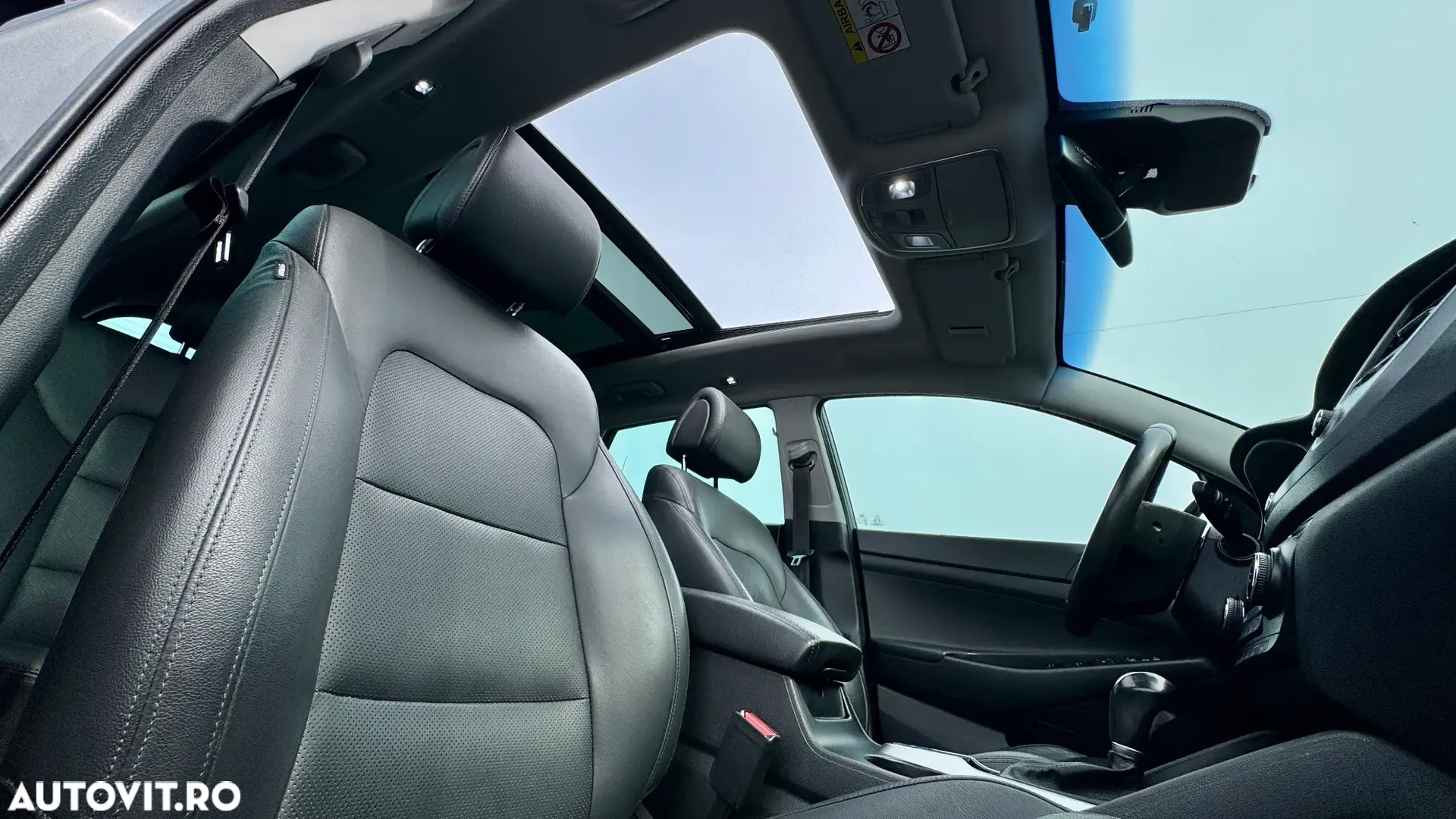 Hyundai Tucson blue 1.7 CRDi 2WD DCT Style