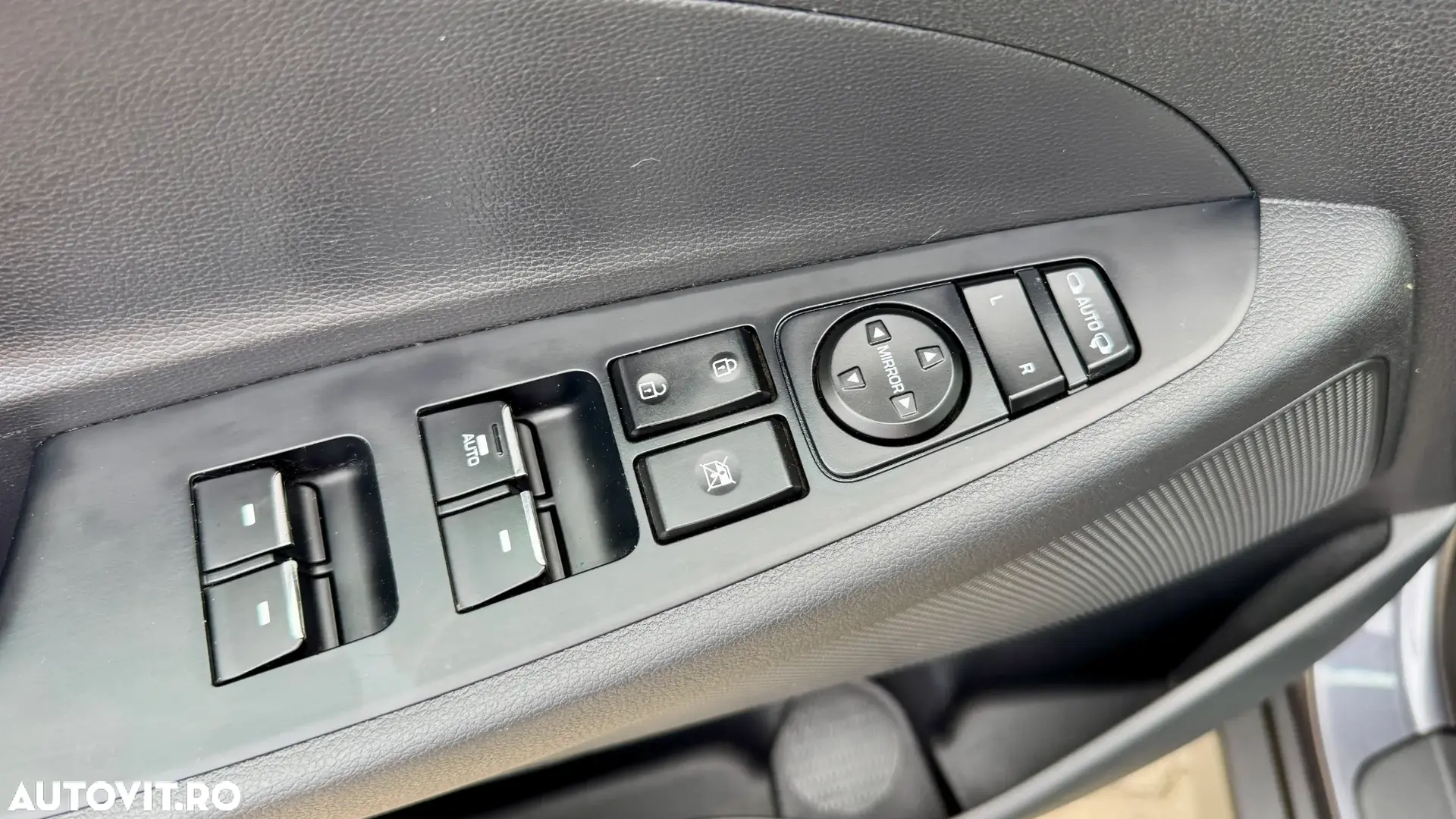 Hyundai Tucson blue 1.7 CRDi 2WD DCT Style