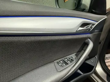 𝐁𝐌𝐖 𝟓𝟐𝟎𝐝 • 𝟐.𝟎 𝐃𝐢𝐞𝐬𝐞𝐥 • 𝐀𝐮𝐭𝐨𝐦𝐚𝐭