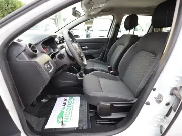 Dacia Duster 1.5D 115CP Comfort 4WD