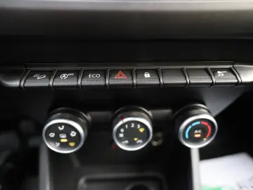 Dacia Duster 1.5D 115CP Comfort 4WD