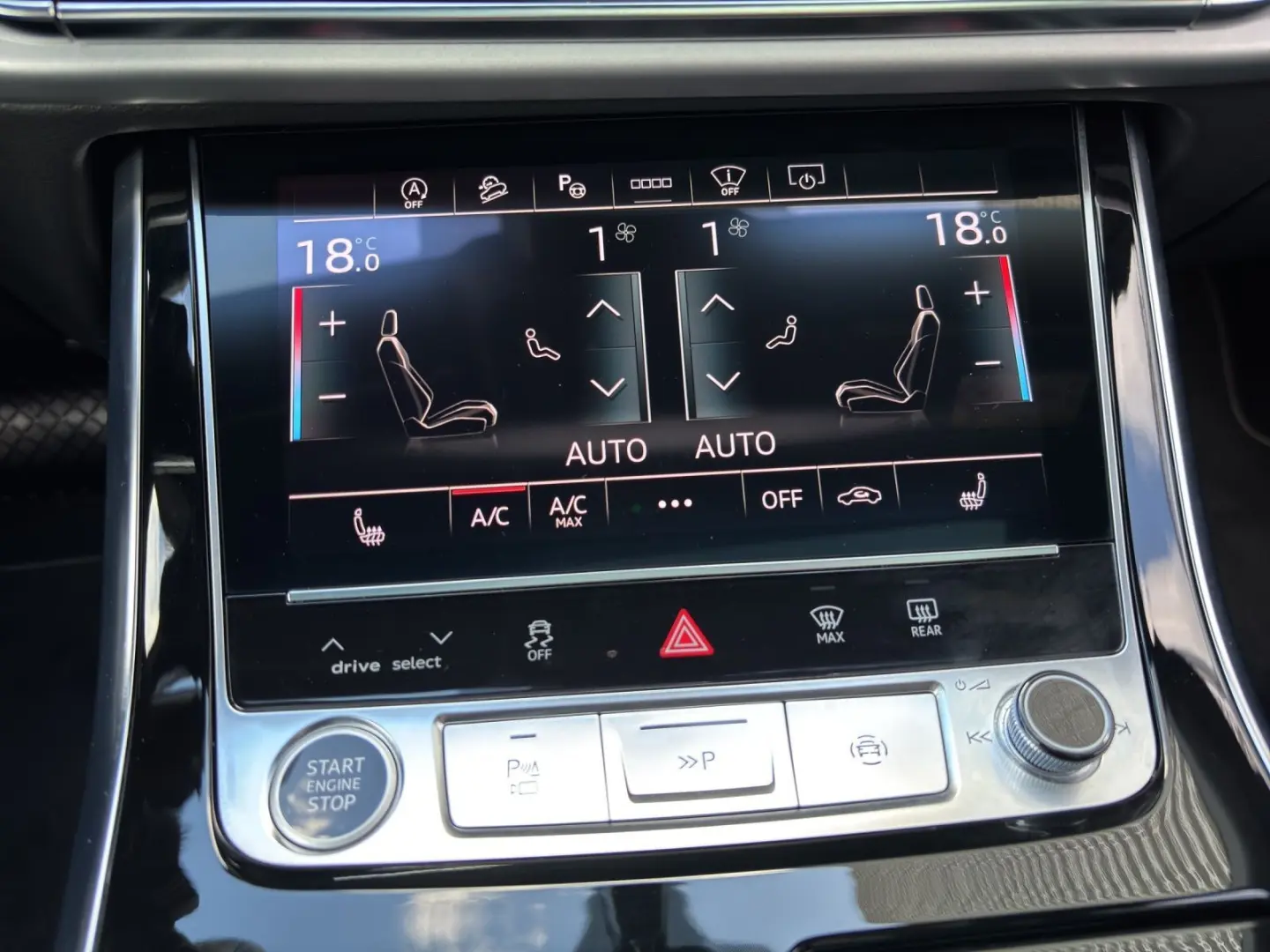 Q7 55 TFSI quattro S-LINE 7-SITZER NAVI MATRIX H