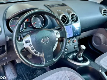 Nissan Qashqai 2 2.0 dCi DPF Tekna