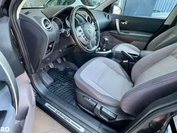 Nissan Qashqai 2 2.0 dCi DPF Tekna