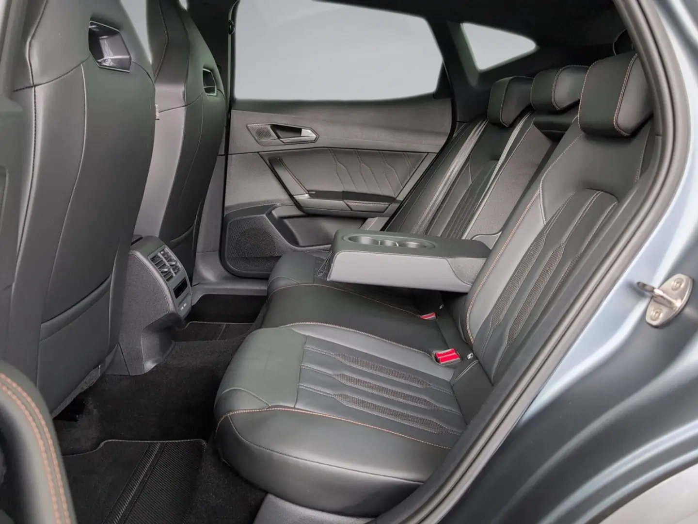 Formentor 2.0 TSI VZ AHK PANO LEDER COPPER MATT