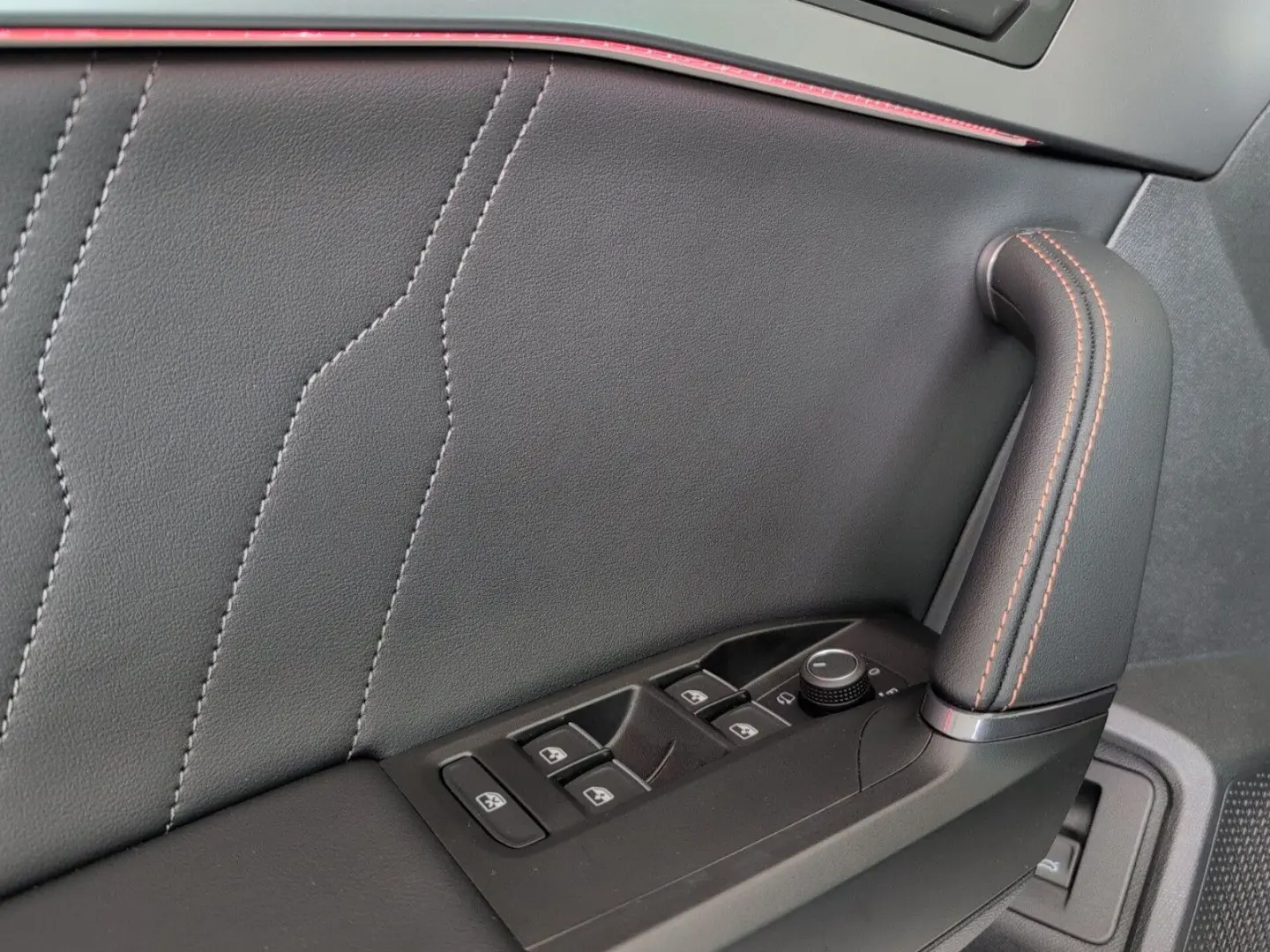 Formentor 2.0 TSI VZ AHK PANO LEDER COPPER MATT