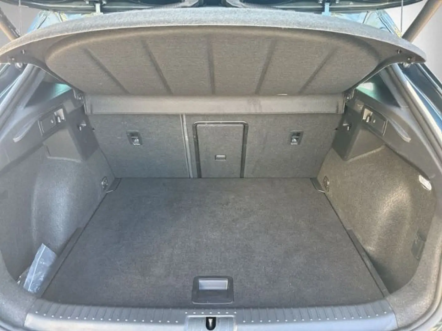 Formentor 2.0 TSI VZ LED NAVI. RFK ACC BEATS SHZ