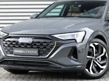 Q8 e-tron Sportback 55 quattro Advanced Edition