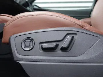 Q8 e-tron Sportback 55 quattro Advanced Edition