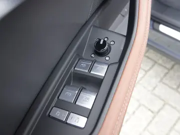 Q8 e-tron Sportback 55 quattro Advanced Edition