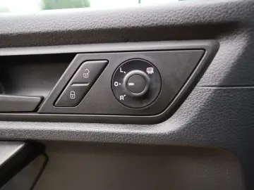 Volkswagen Caddy L1H1 2.0D 75CP