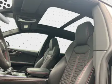 RS Q8 Keramik 305 km h B&O HUD Pano Standh Matri